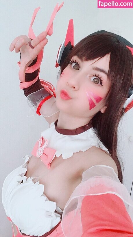 Lilyshibe modèle pornographique photo