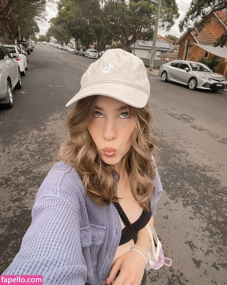 Alaurabidingcitizen belle actrice collection