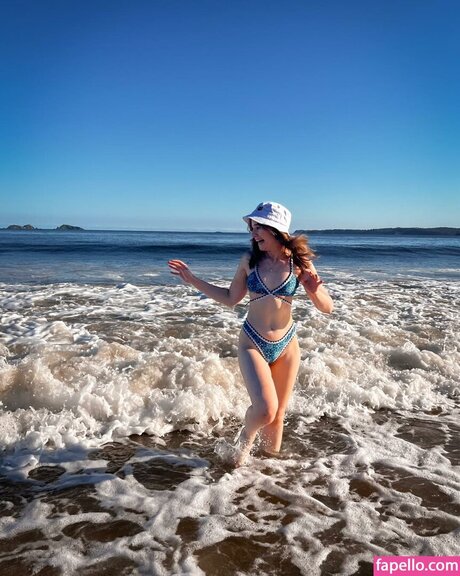 Alaurabidingcitizen étoile sexy photo