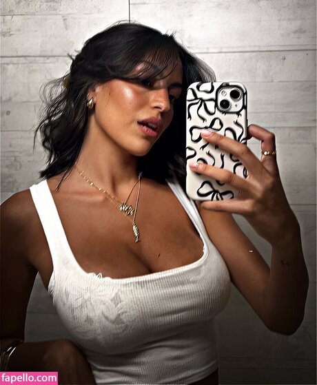 Liya Mizrahi modèle exclusif galerie