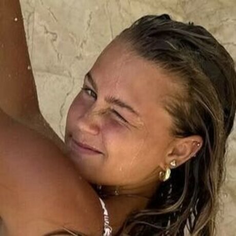 Avery Bracher haut étoile photo