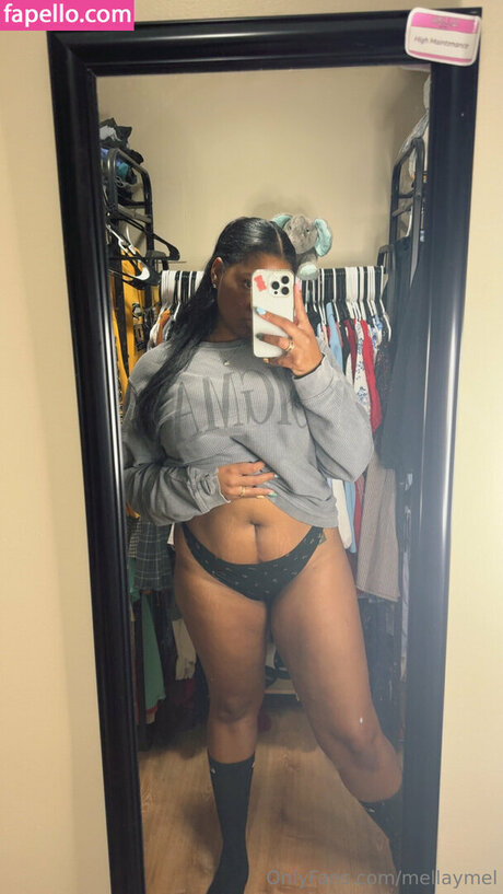 Melissatanishaa étoile nue des photos