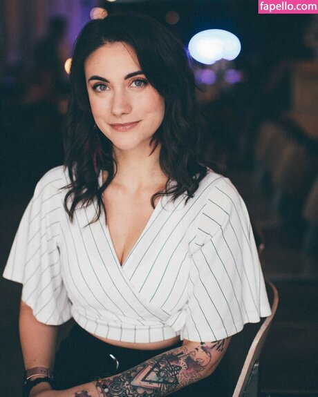 maghla_ star érotique img