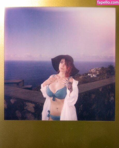 gros seins ébène onlyfans assez pornographique photo