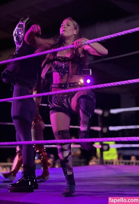 Fallon Henley meilleure star du porno galeries