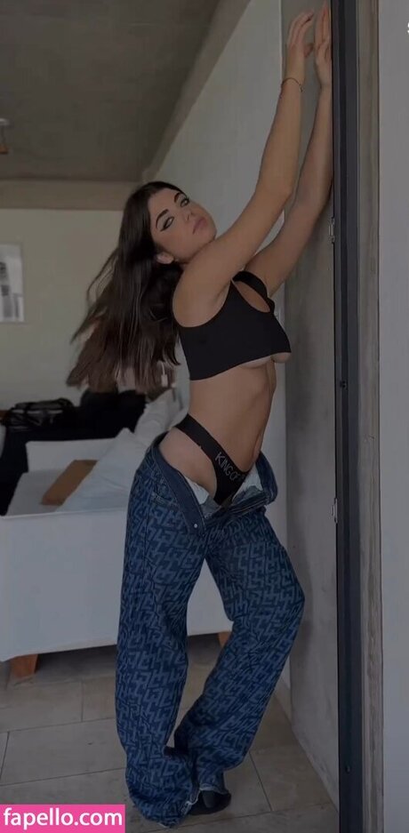 fans de gothique potelé uniquement nus img