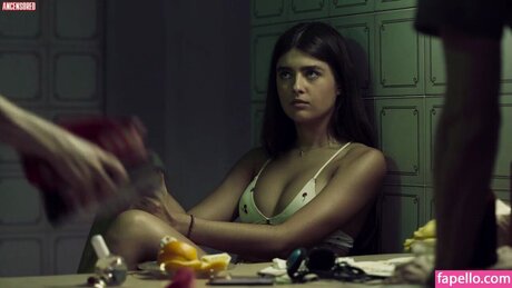 Julia Byrro sexe star des photos