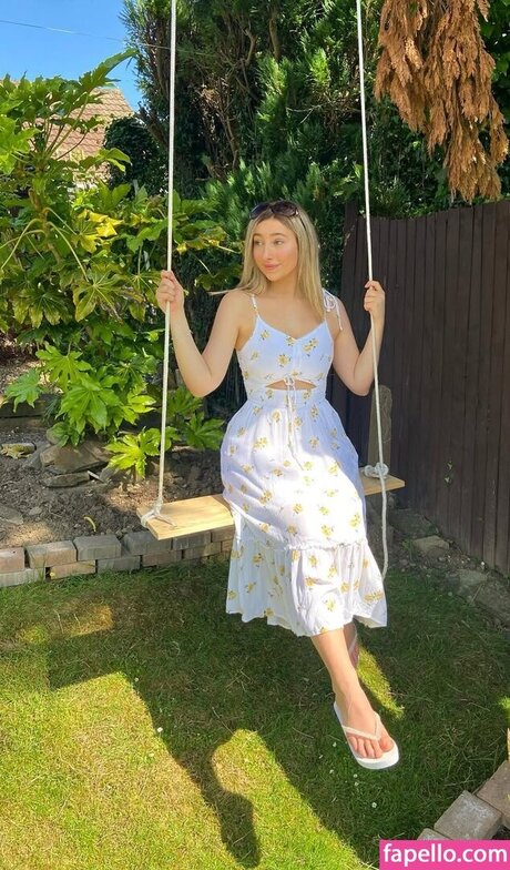 Chlo Matt modèle pornographique archive