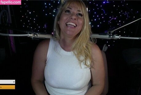 Asmr Southernbell actrice sexy des photos