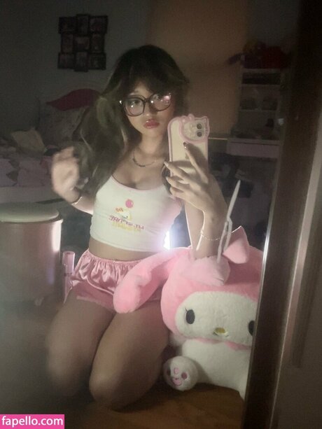 Yuuphobic jolie étoile photos