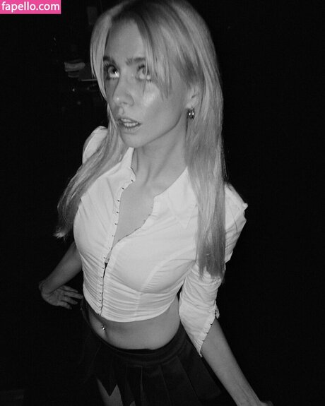 Maddie Phillips modèle pornographique collection