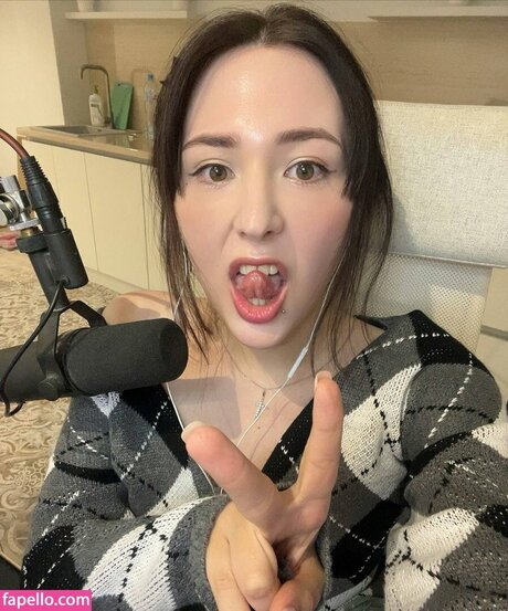 fumimochi actrice pornographique galeries