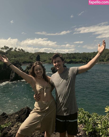 Billie Lourd haut étoile collection