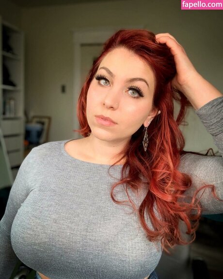 sonya maya nus de stars du porno galeries