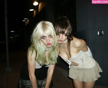 wormsheriff modèle pornographique collection