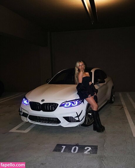 Thalia Hamidi actrice érotique img