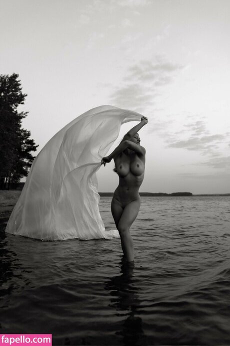 Yuliana Prokhorenko belle star du porno images