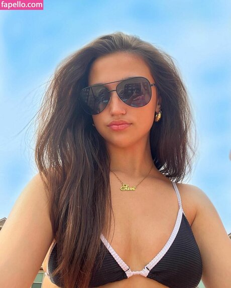 Katie Thompson star du porno en haute qualité images