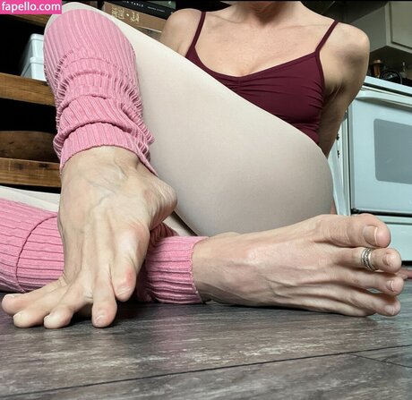 Mrs Stark étoile sexy archive