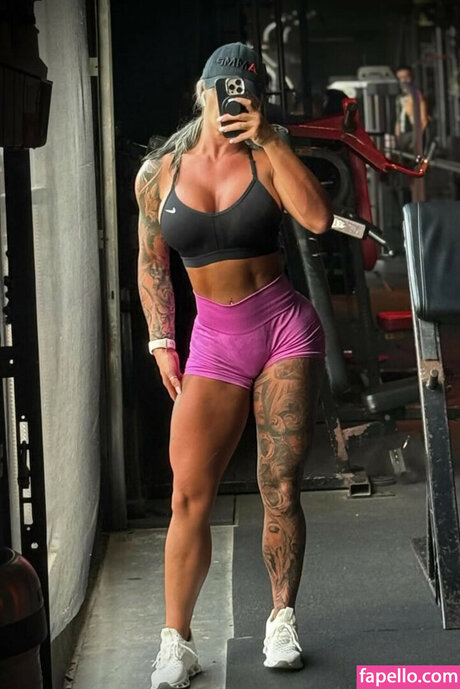 Sara Pauline étoile de haute qualité archive