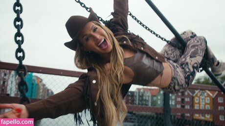 Carina Dahl actrice adulte galeries