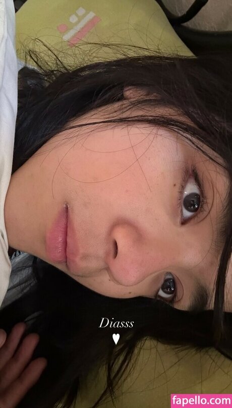 Om4ly étoile sexy img