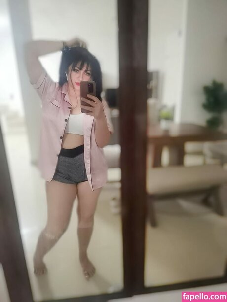 Virydinthemirror étoile magnifique des photos