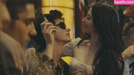 mikeymadison modèle sympa des photos