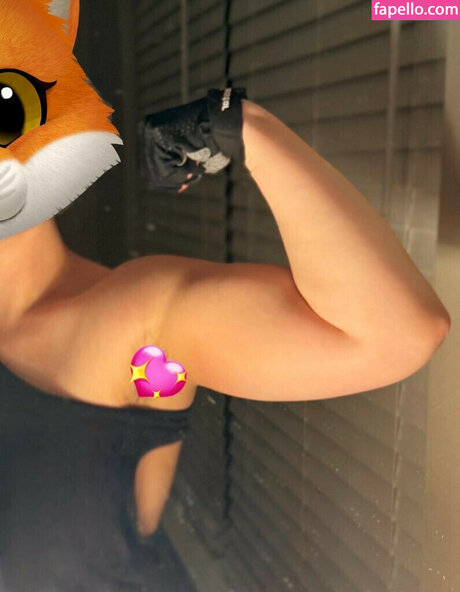 Buffpup modèle magnifique des photos