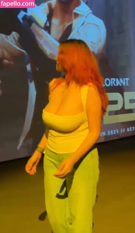 Vickjoy star du porno chaude photo