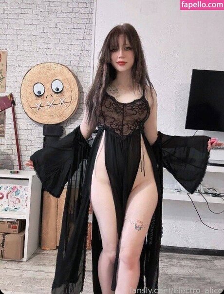 Electro Alice actrice porno galerie