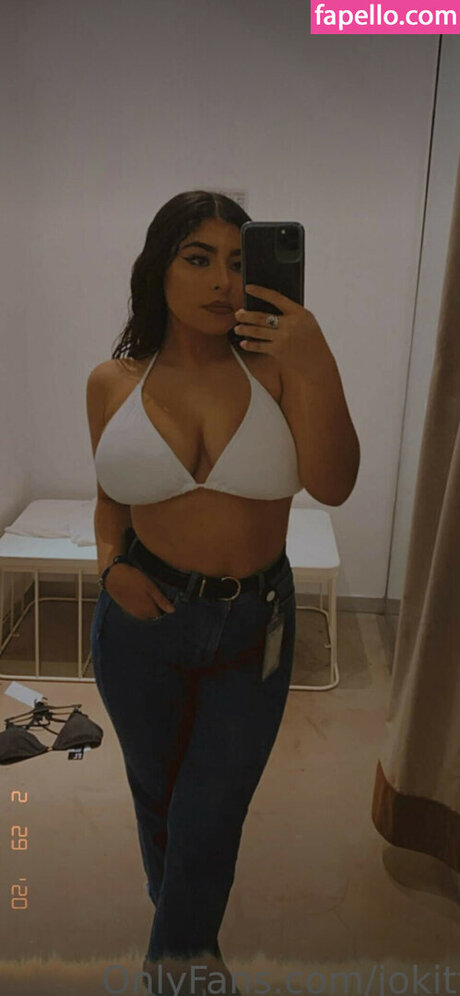 jolie23x actrice chaude galeries