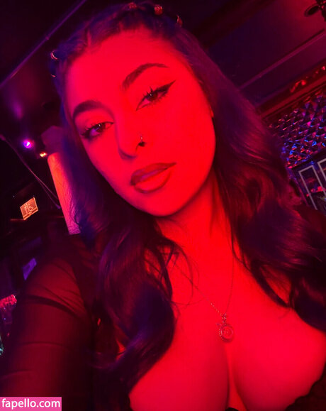 gros seins asiatiques onlyfans meilleur hd photo