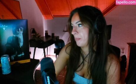 Honeyxxo modèle xxx image