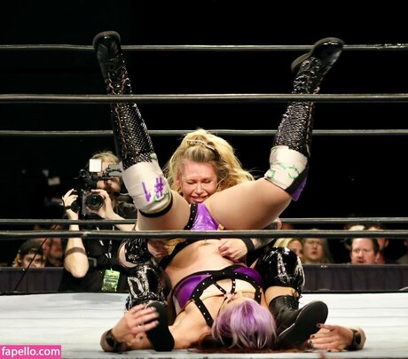 Lena Kross joli modèle image