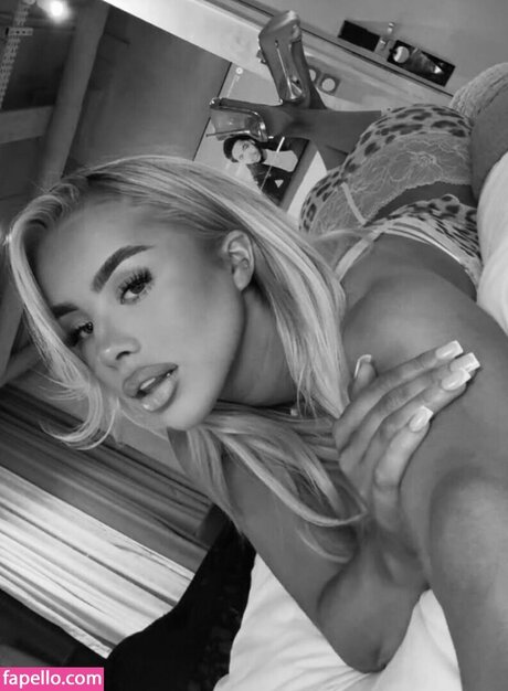 Holl Elizabeth actrice artistique des photos