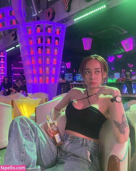 meguspusita actrice pornographique photos