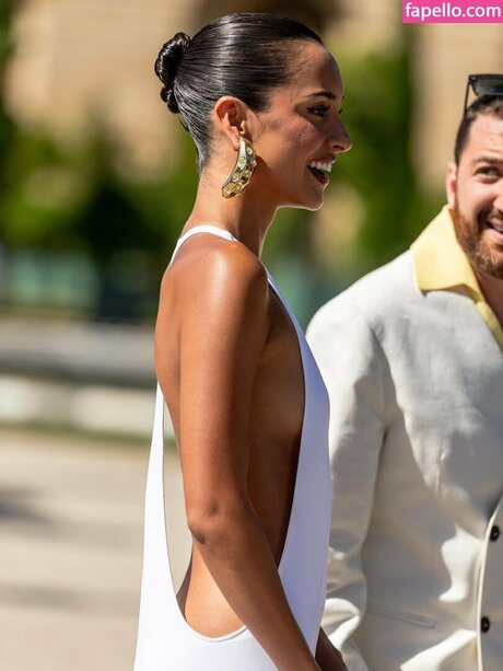 Alexandra Saint Mleux étoile sympa img