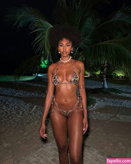 Jasmine Chola xxx star du porno image