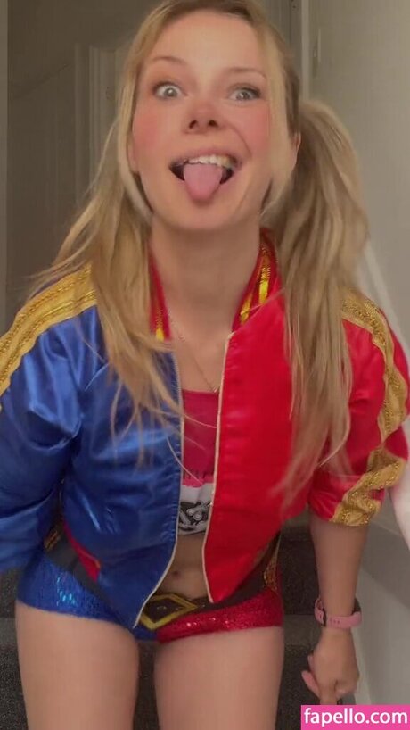 SmileyDani158 actrice libre image