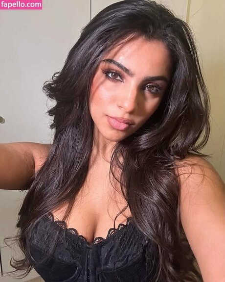 Jaya Thandi actrice adulte photo