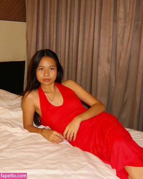 ThaiAndFrench star du porno nue images