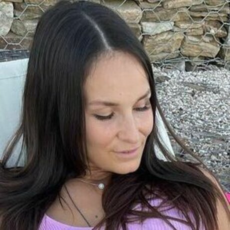 Katsiaryna Kavaleva étoile parfaite galerie