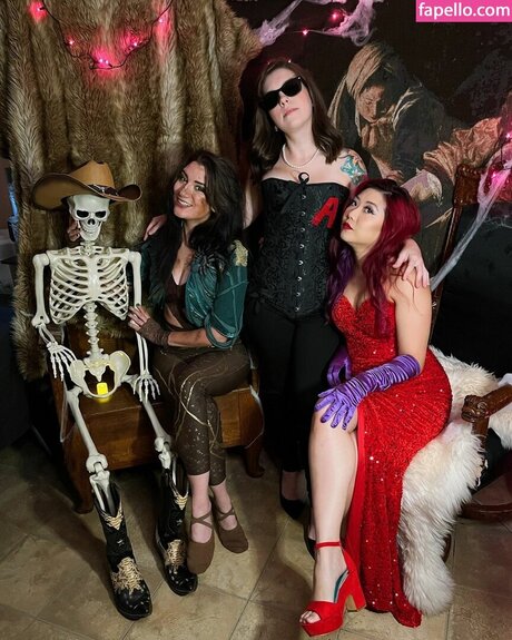 femme seulementfans nus de haute qualité photos