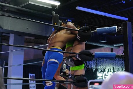 femmes célèbres onlyfans belle définition collection