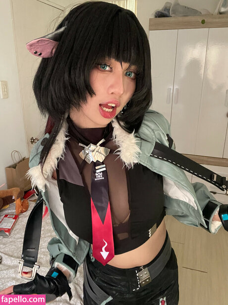 Kettsley star du porno érotique photos