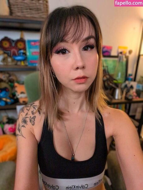 Lolipopgi actrice chaude image