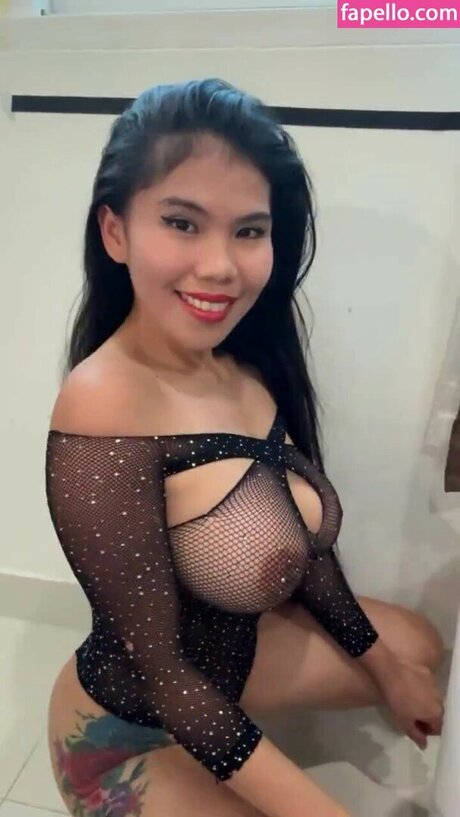 Miaandmonami modèles nus des photos