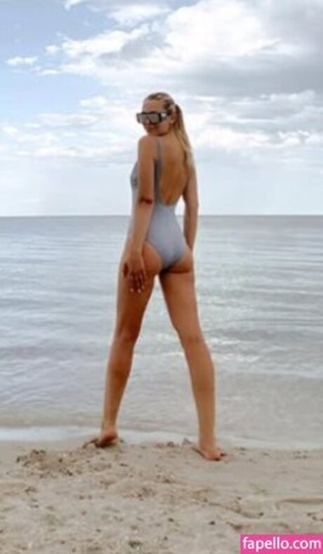 tonyapredko actrice nue galeries