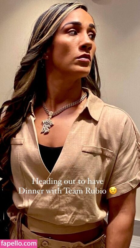 Amanda Serrano actrice adulte galeries